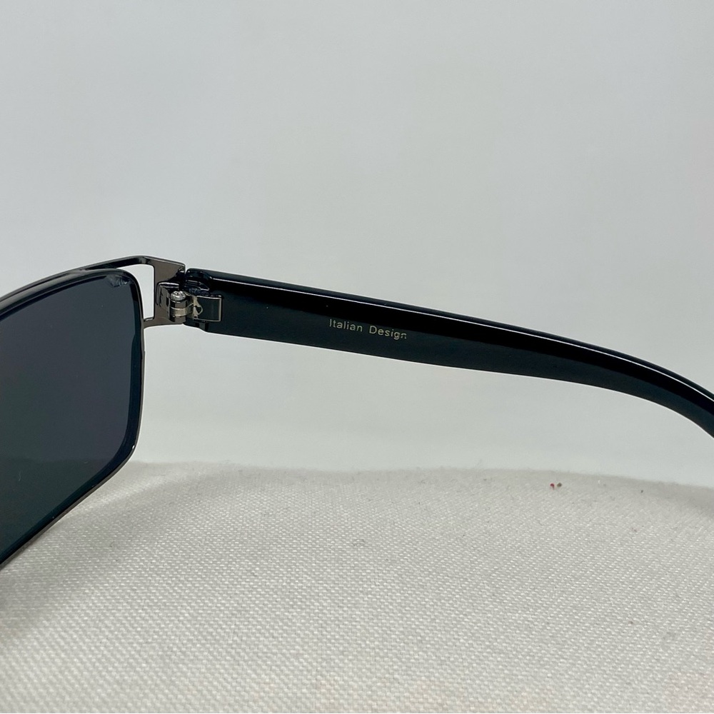 Source Unknown Black Rectangular Sunglasses - Picture 4 of 7